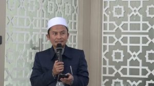 Read more about the article Kajian Zhuhur – Khutbah Jum’at : Hidup Mulia Dengan Tauhid Lurus, Ust.M.Syamsu Rahman, M.A.